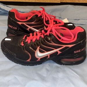 Women’s Nike Max Air Torch 4